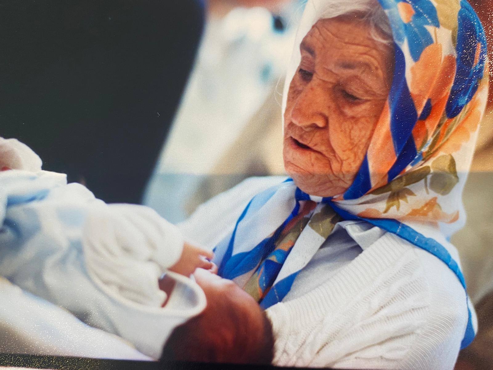 She was a "chuneh mondeh" At age 14