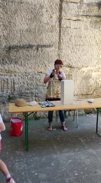 Animation autour de la création aux Baux de Provence