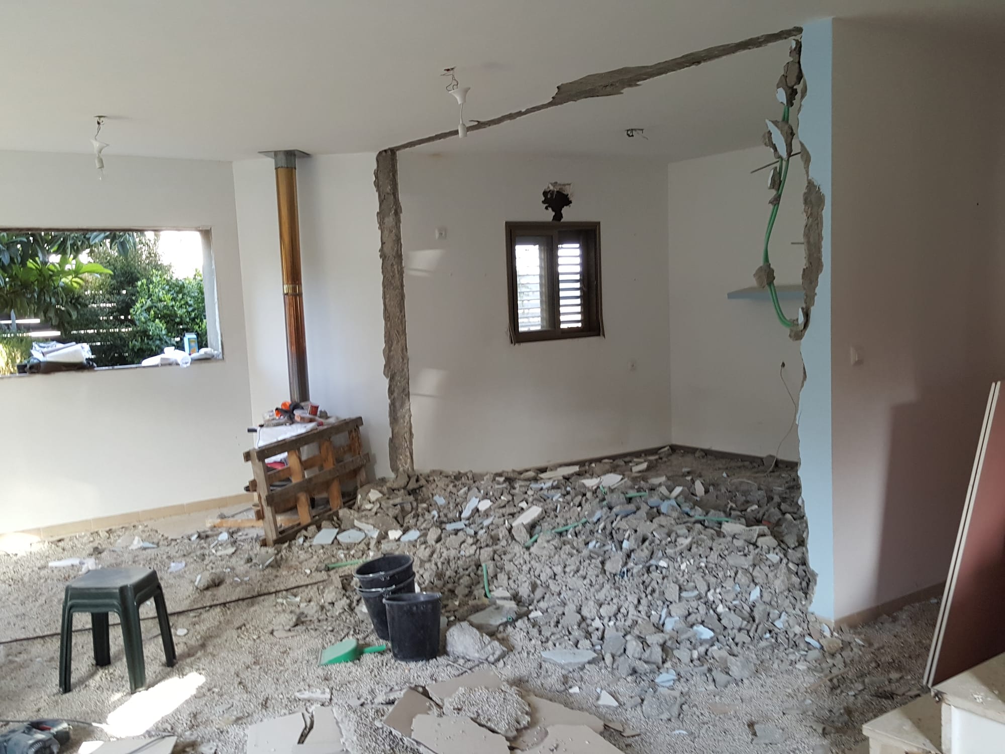 שיפוץ והרחבה בית קיים