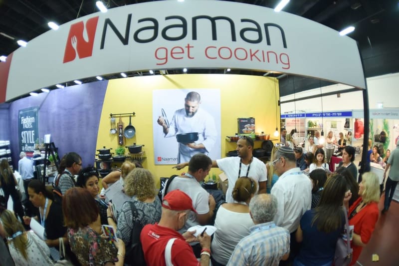 שטח תצוגה (בניה עצמית)