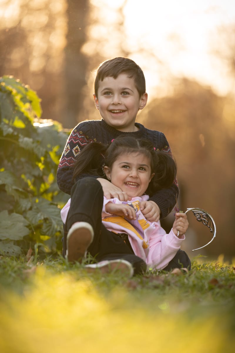 PARCE QUE CHAQUE ENFANT EST UNIQUE, LEUR NATUREL SE REFLETE DANS CHACUNE DES PHOTOS
