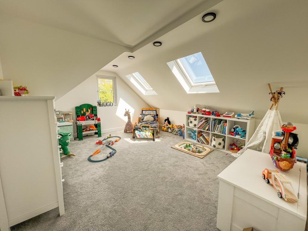 Bungalow loft & rear extension