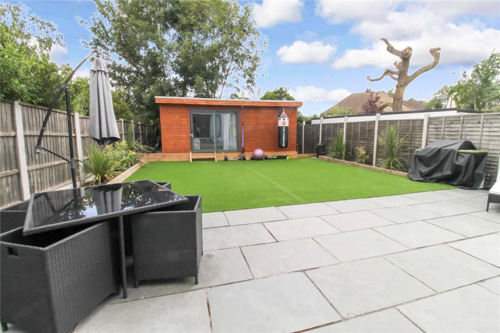 Bungalow - Full Refurbishment & Rear Extension