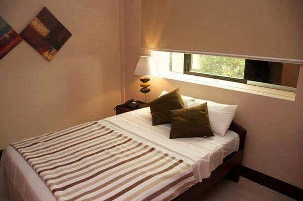 VENDO MODERNO HOTEL  DE 5 PLANTAS