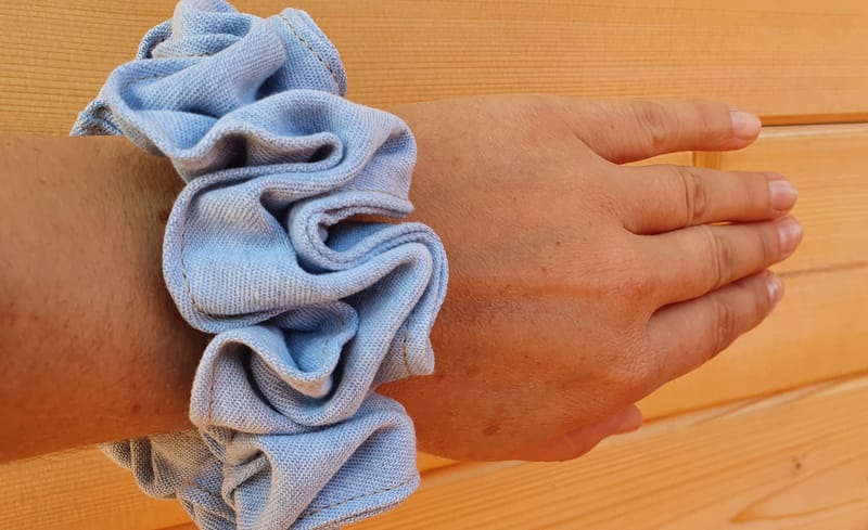 SCRUNCHIE EASY WAY