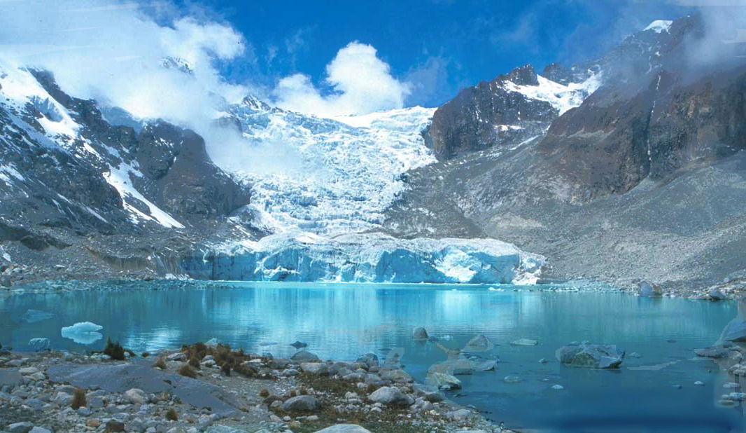 LAGUNA GLACIAR