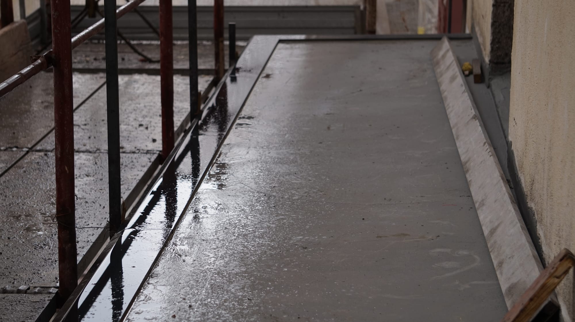 Gocciolatoio in pietra naturale