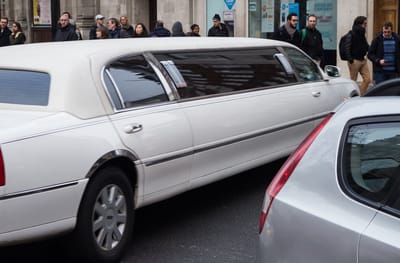 Finding Wedding Limousine Service  image