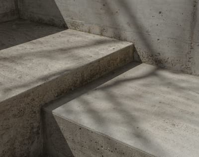 Cement Vs  Concrete Molds