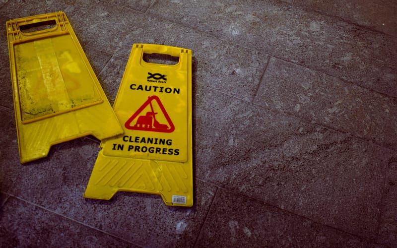 CLEANING SERVICES
