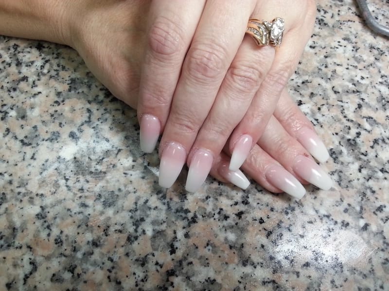 Full Set Acrylic Nails  ($41 up)