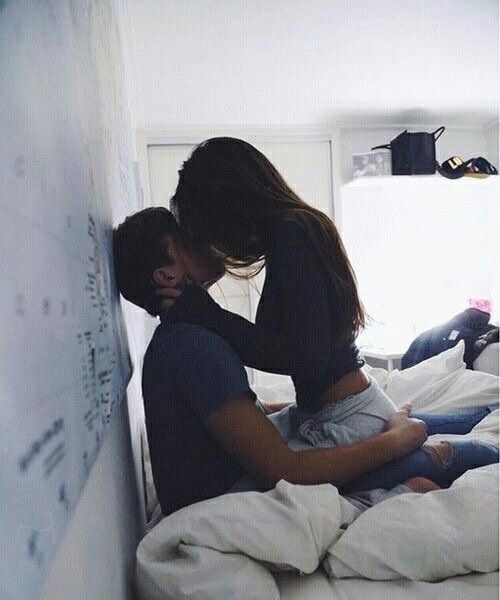 ES TU AMOR