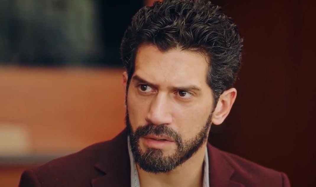 أحمد مجدي.. يظهر وجهه الشرير لبنت السلطان