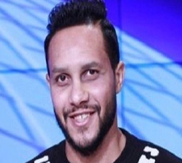 وفاة علاء علي لاعب الزمالك السابق عن عمر31 عامآ.