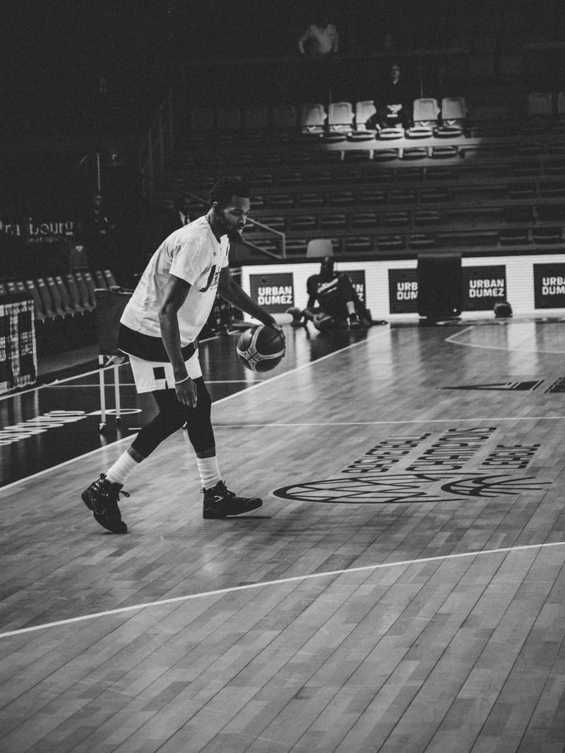 Badminton Footwork Drills for Moving Around the Court
