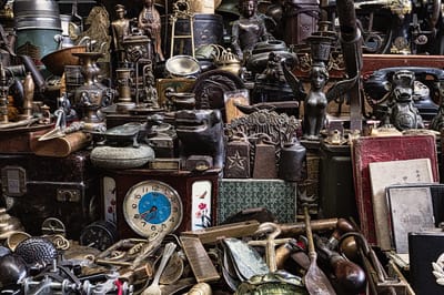 Nous sommes spécialisés dans le débarras de maisons entières, appartements, caves, greniers, atelier image