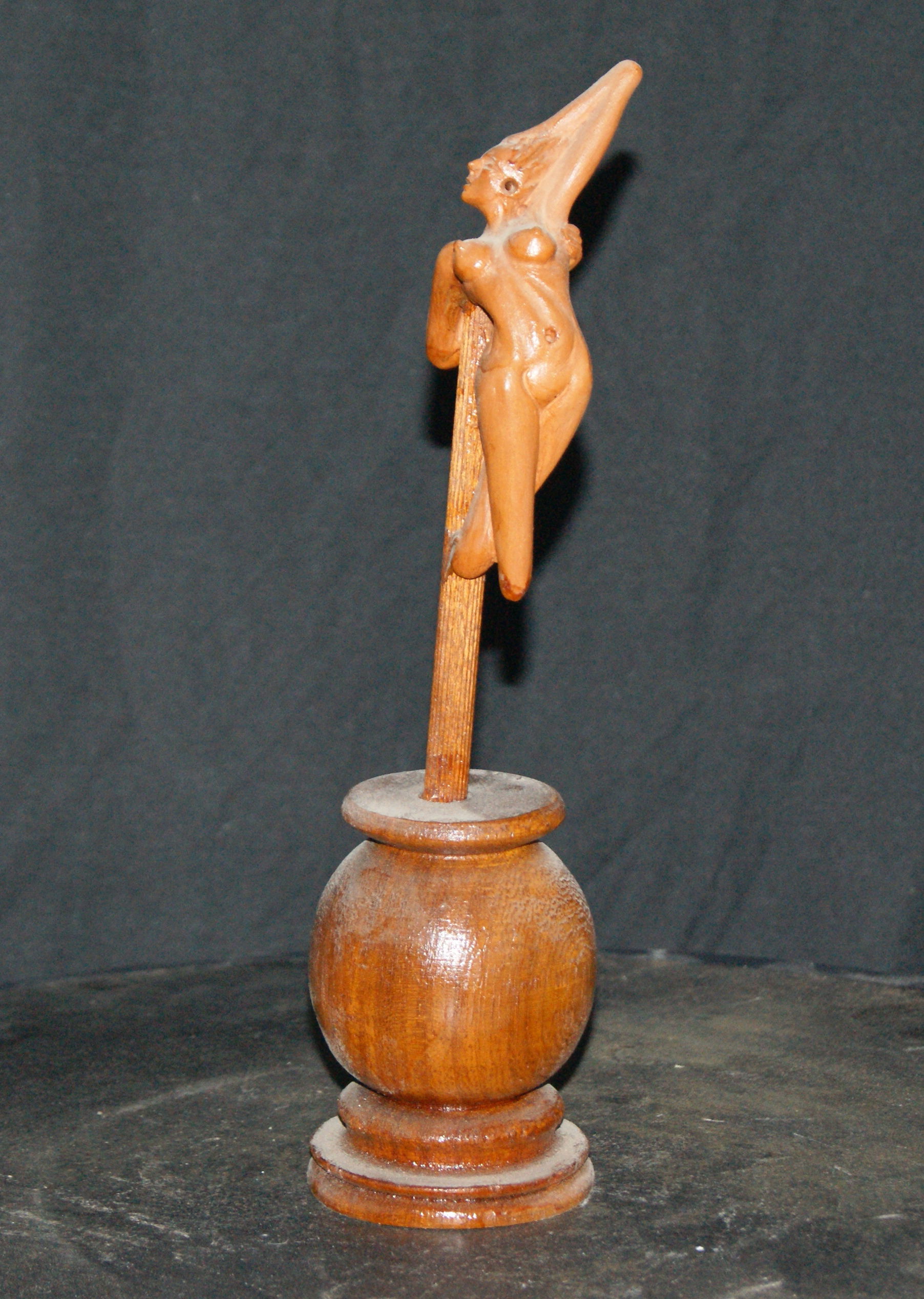 '2006.  ''Ballerina 1)', b 7x7, h27, terracotta
