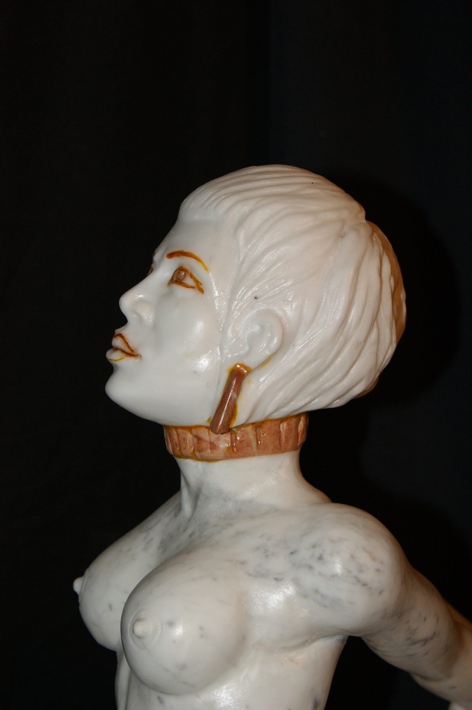 2012. ''Orgoglio '',b25x23,h40, marmo