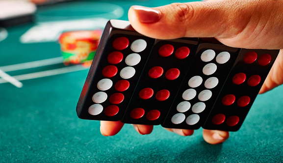 Tips Menang Bermain Judi Domino Gaple Online