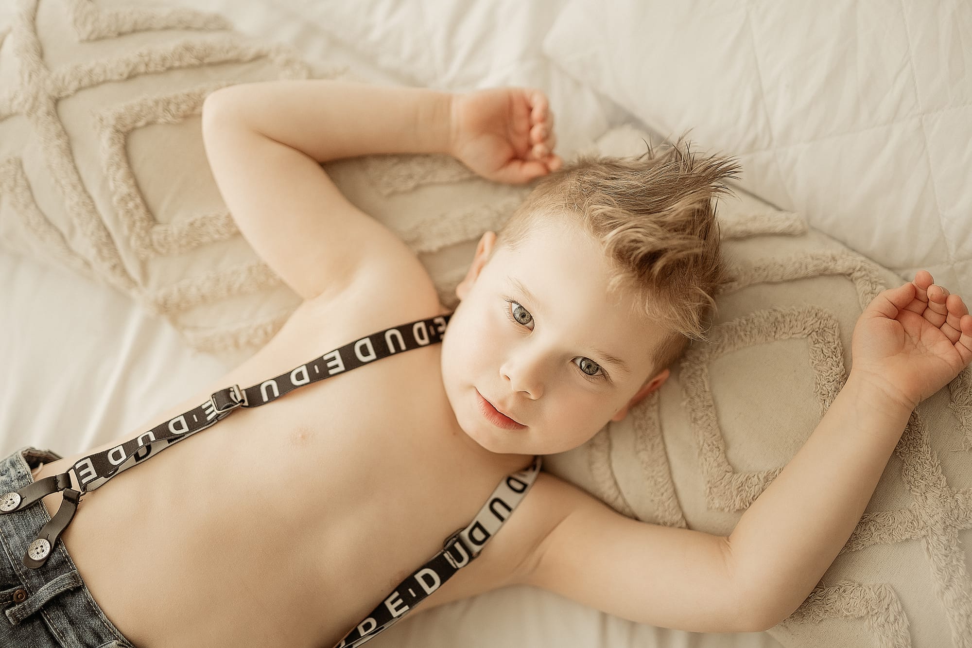 צילום ילדים בסטודיו | צילום גיל שנה בסטודיו