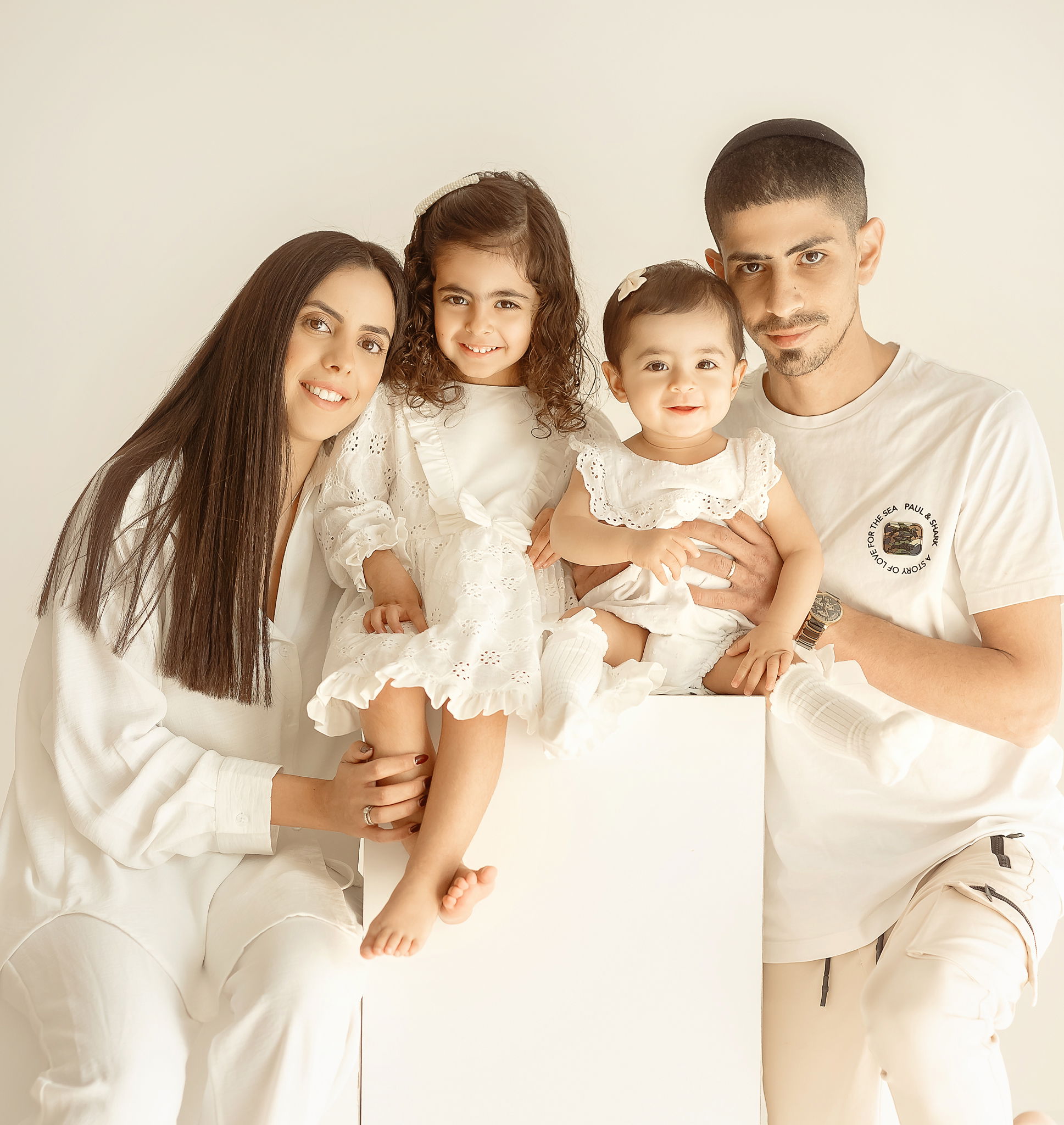 צילום ילדים בסטודיו | צילום גיל שנה בסטודיו