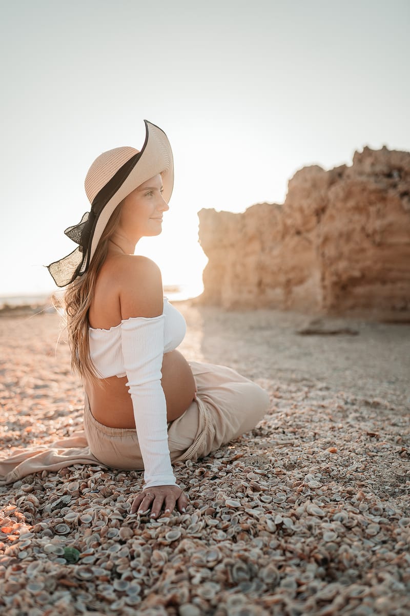 צילומי הריון בטבע