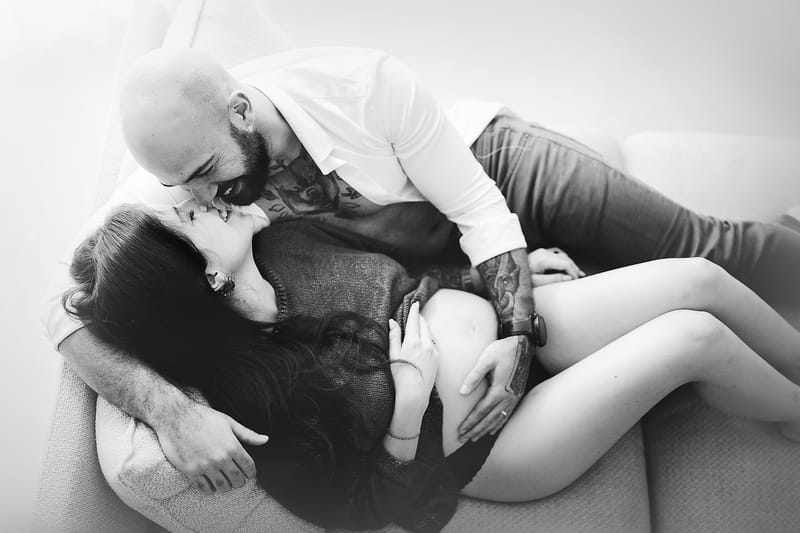 הריון בסטודיו\ בית הלקוח