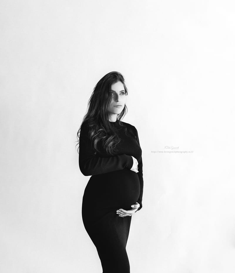 הריון בסטודיו\ בית הלקוח