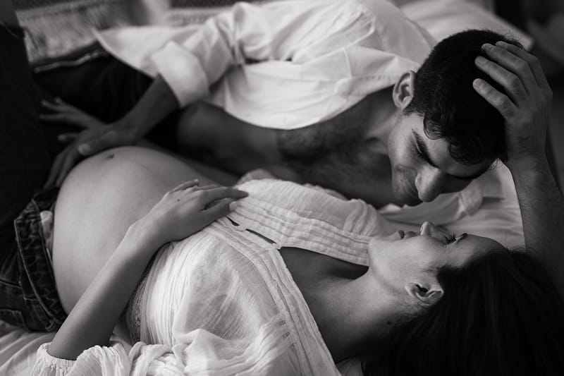 הריון בסטודיו\ בית הלקוח