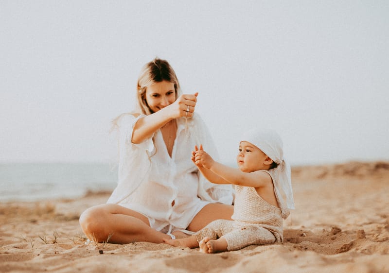 צילומי משפחה בים | צילומי הריון בים | צילומי גיל שנה בים