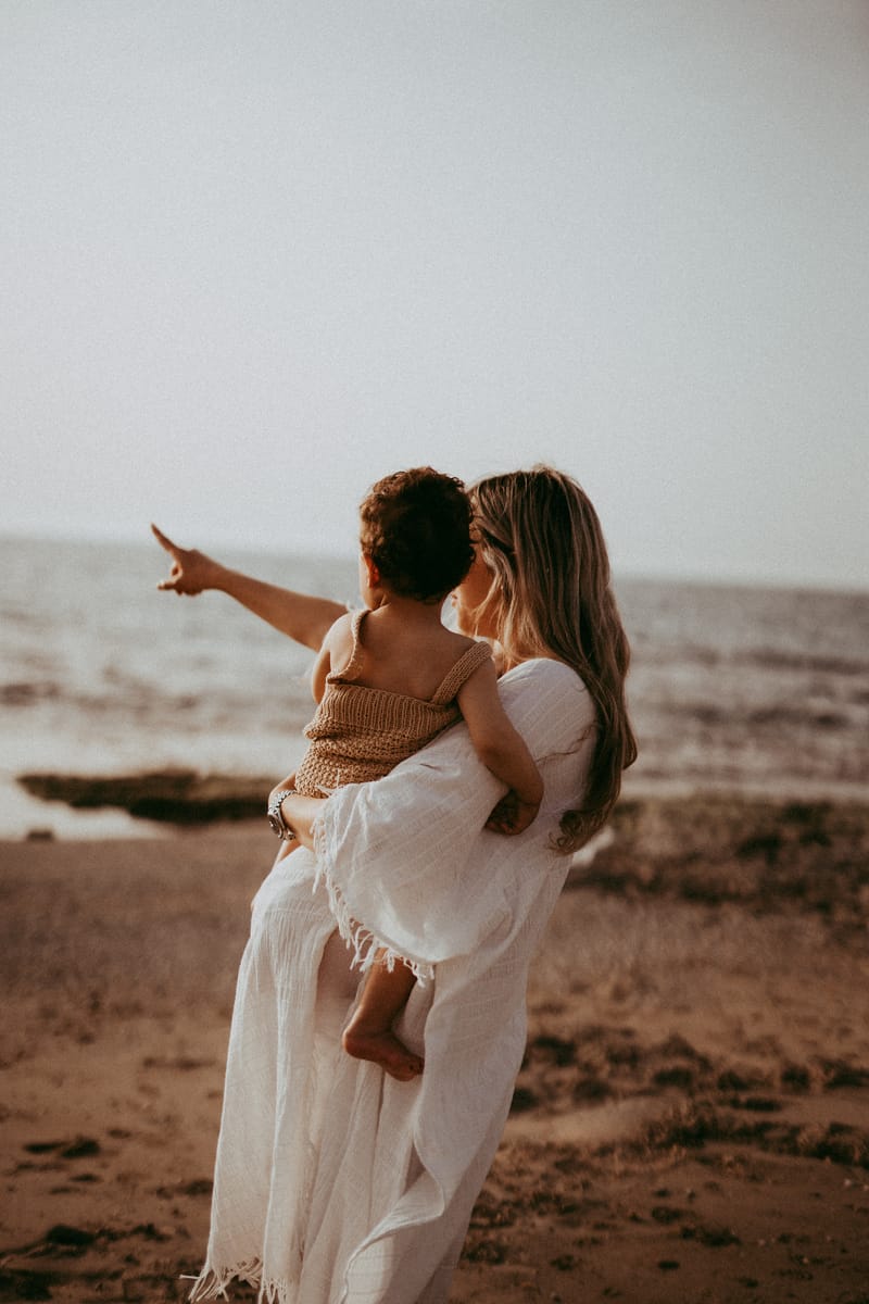 צילומי משפחה בים | צילומי הריון בים | צילומי גיל שנה בים