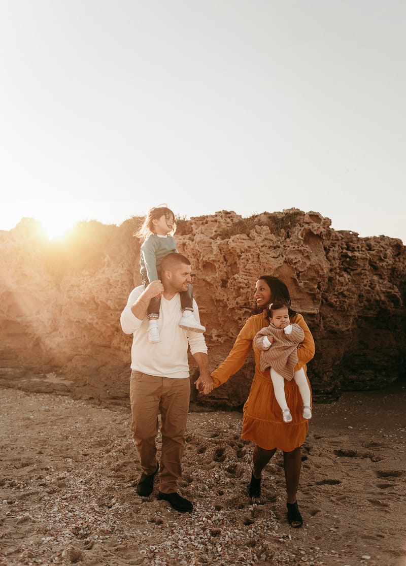 צילומי משפחה בים | צילומי הריון בים | צילומי גיל שנה בים