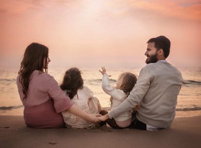 צילומי משפחה בים | צילומי הריון בים | צילומי גיל שנה בים