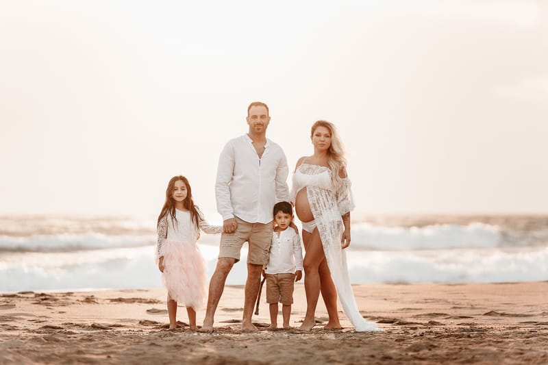 צילומי משפחה בים | צילומי הריון בים | צילומי גיל שנה בים