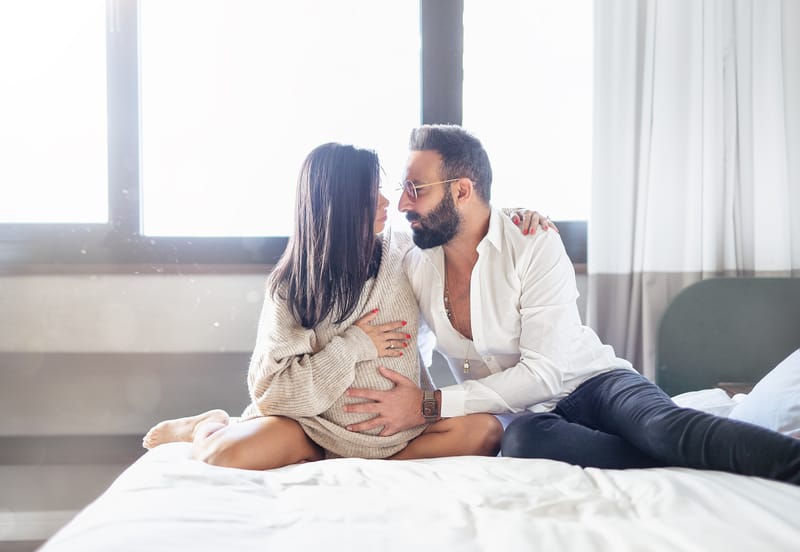 הריון בסטודיו\ בית הלקוח