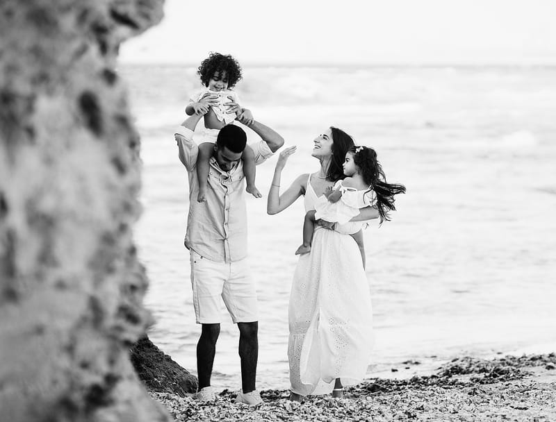 צילומי משפחה בים | צילומי הריון בים | צילומי גיל שנה בים