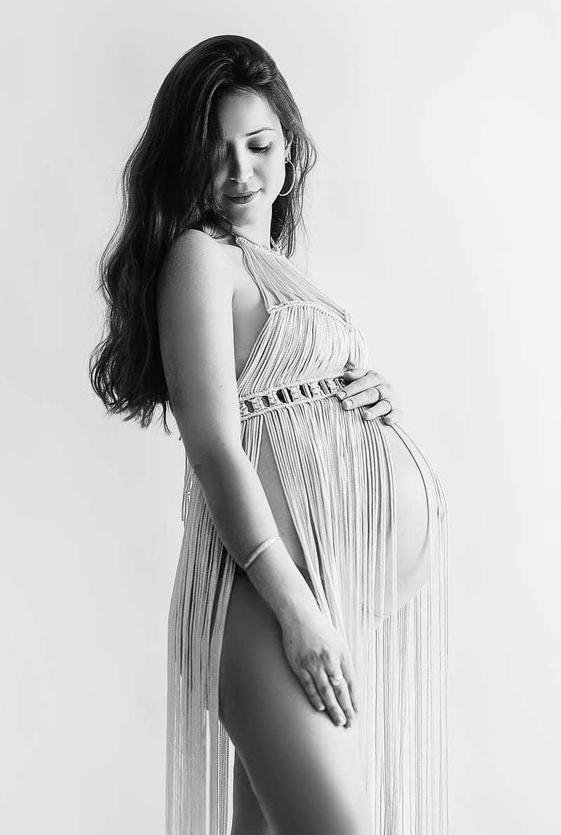 הריון בסטודיו\ בית הלקוח