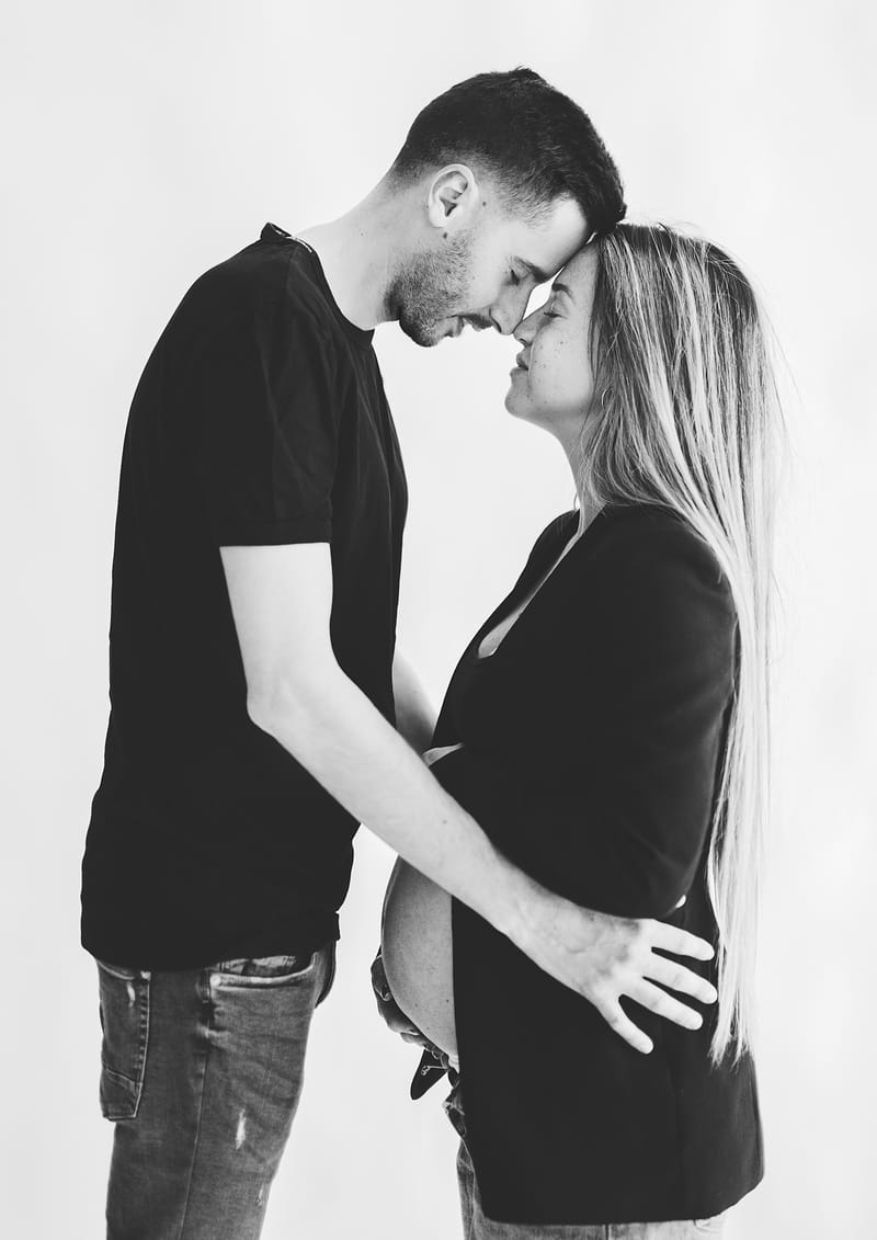 הריון בסטודיו\ בית הלקוח