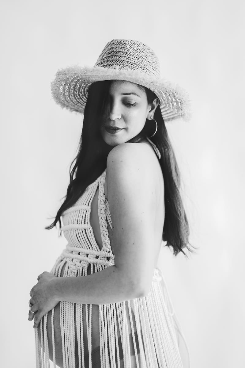 הריון בסטודיו\ בית הלקוח