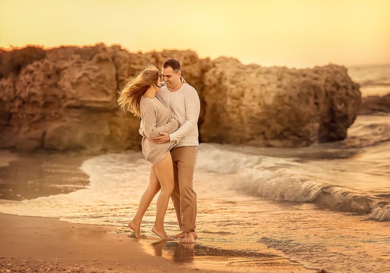 צילומי משפחה בים | צילומי הריון בים | צילומי גיל שנה בים