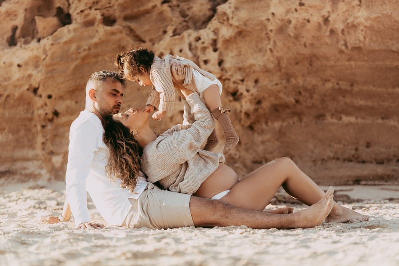 צילומי משפחה בים | צילומי הריון בים | צילומי גיל שנה בים