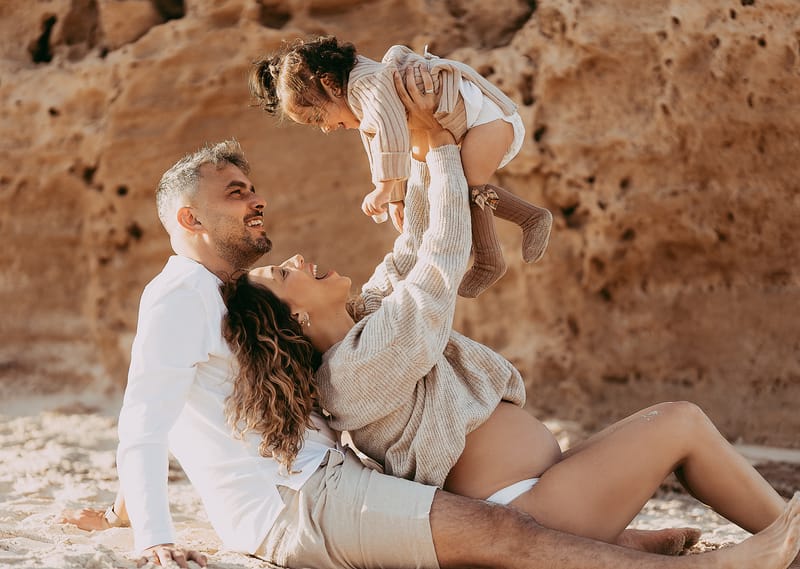 צילומי משפחה בים | צילומי הריון בים | צילומי גיל שנה בים