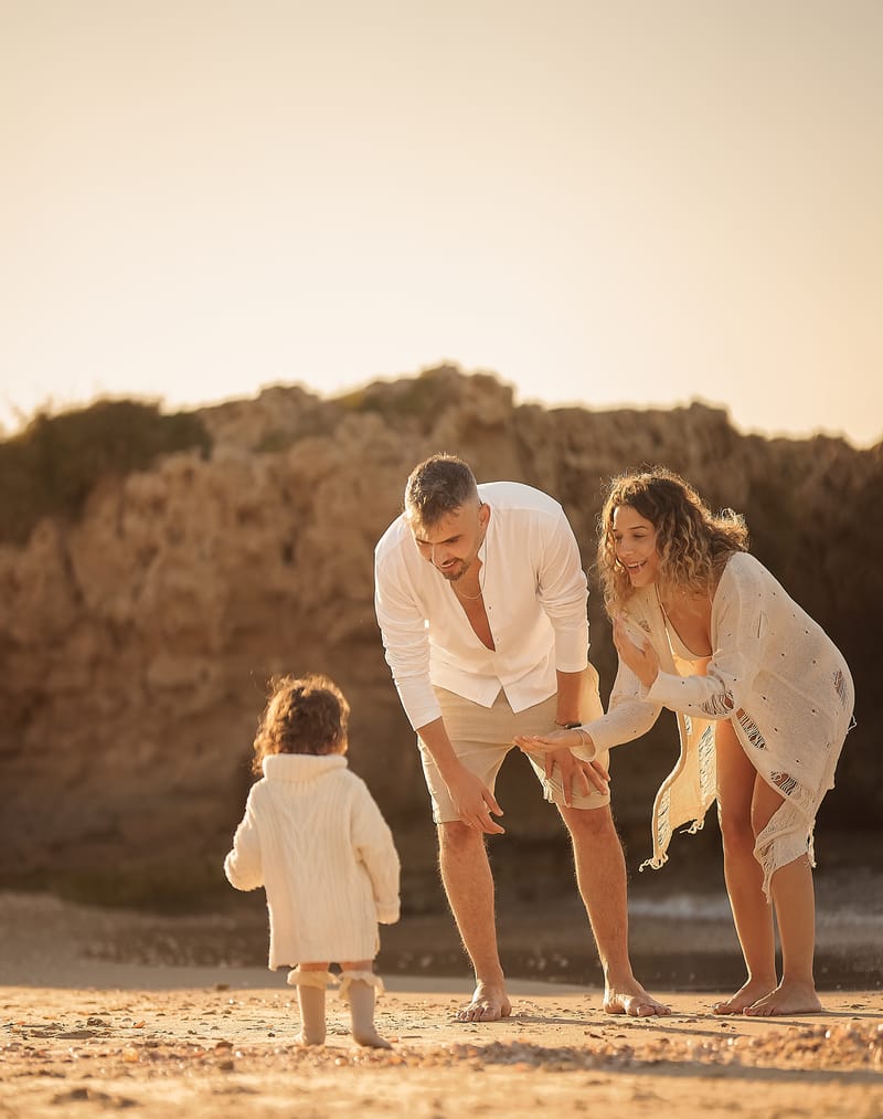 צילומי משפחה בים | צילומי הריון בים | צילומי גיל שנה בים