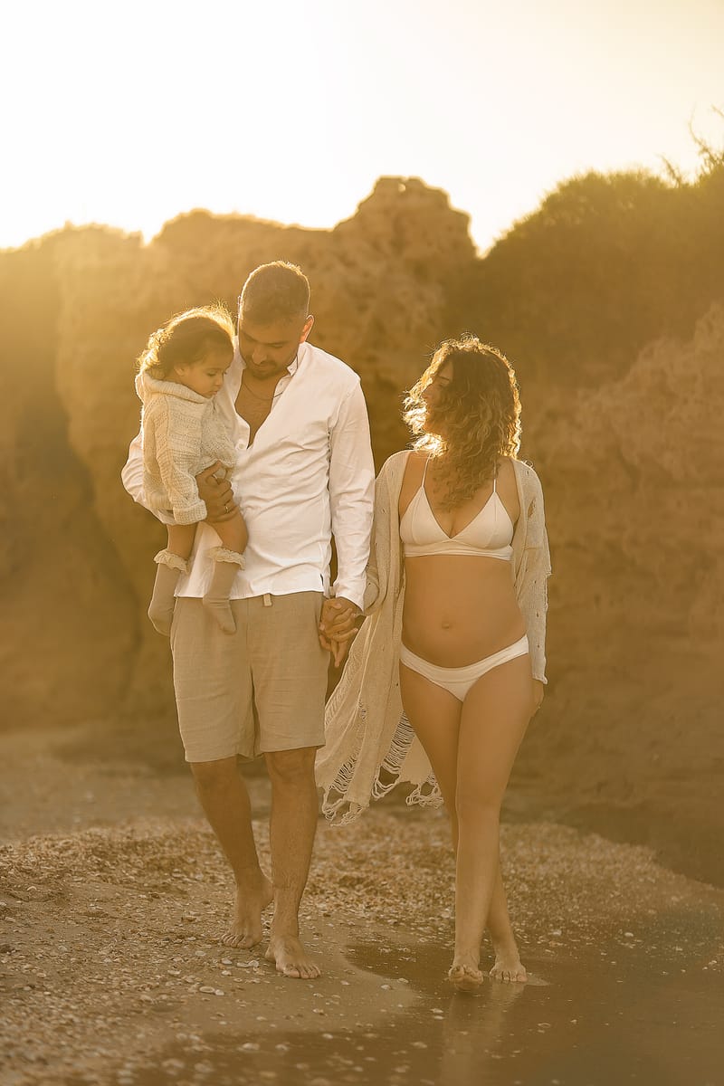 צילומי משפחה בים | צילומי הריון בים | צילומי גיל שנה בים