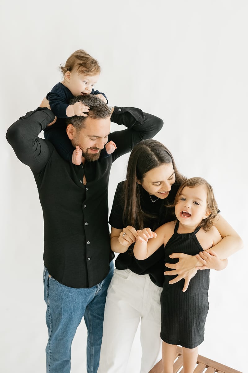 צילום ילדים בסטודיו | צילום גיל שנה בסטודיו