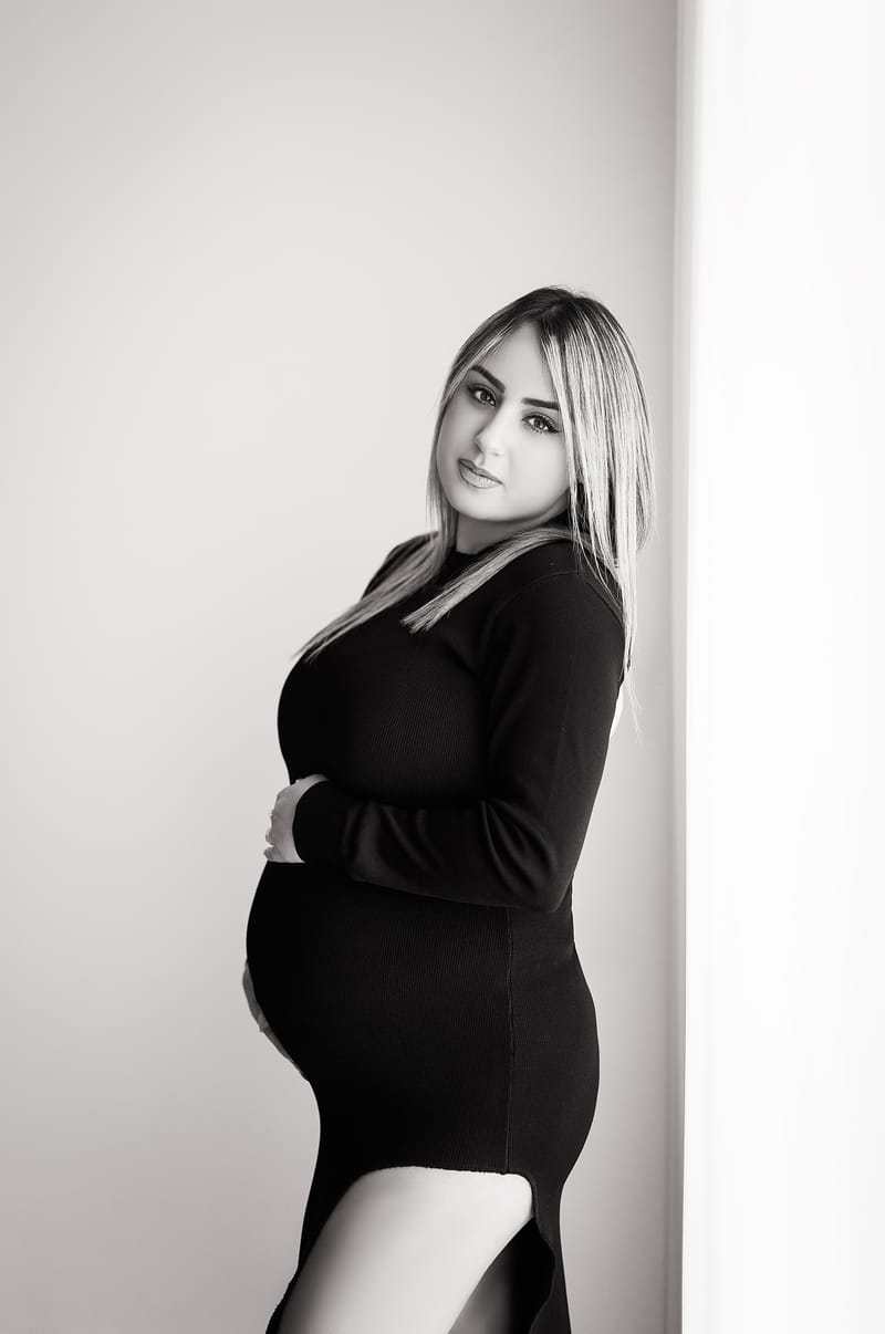 הריון בסטודיו\ בית הלקוח