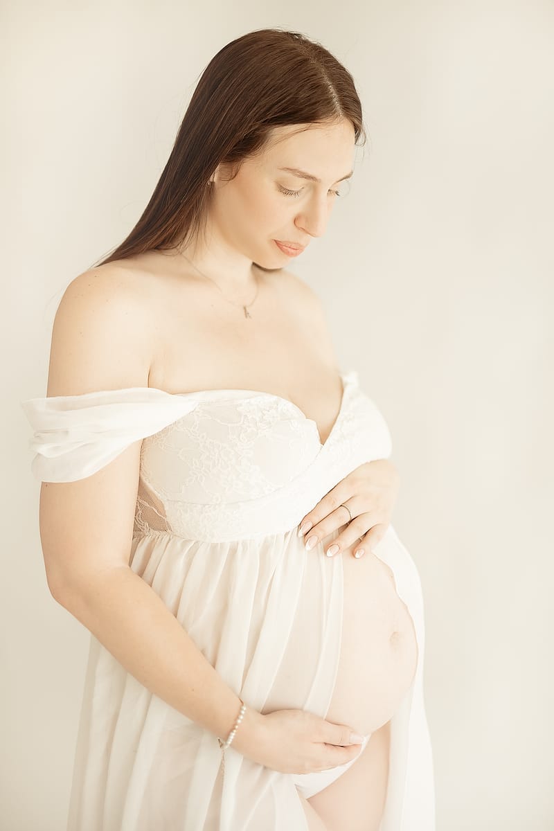 הריון בסטודיו\ בית הלקוח