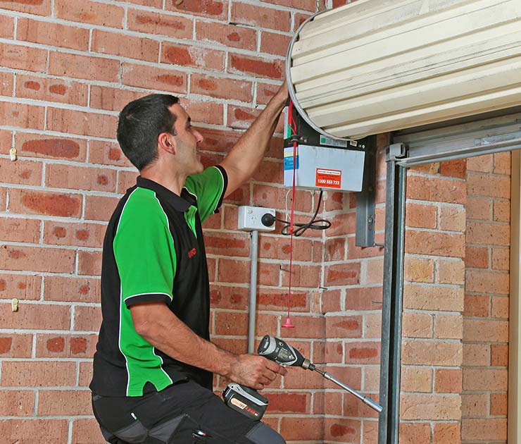 Garage Doors Opener Repair Miami Service can Complete the Work Safely!