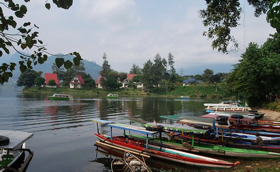 Perahu Dayung