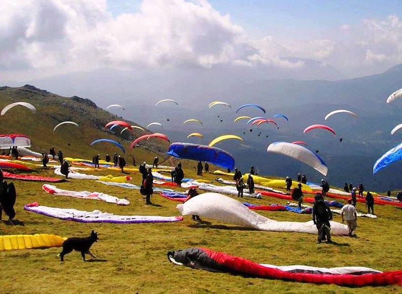 Paragliding Tour Packages